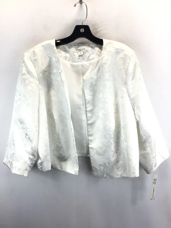 Women's Blazers for Summer -Blazer By Clothes Mentor In White, Size: 18