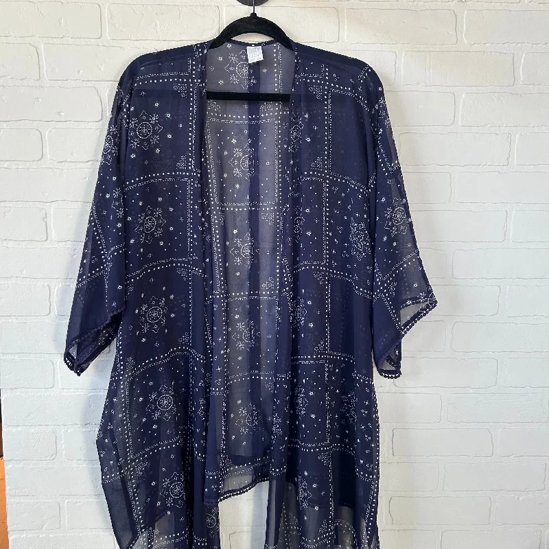Kimono for Chic Outfits-Kimono By Free Press In Blue & White, Size: S
