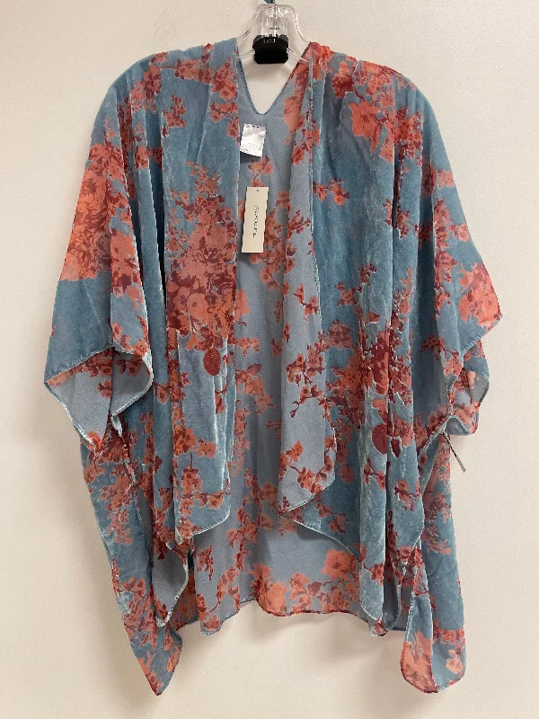 Kimono for Relaxing at Home-Kimono By Francesca's In Blue & Pink, Size: Osfm