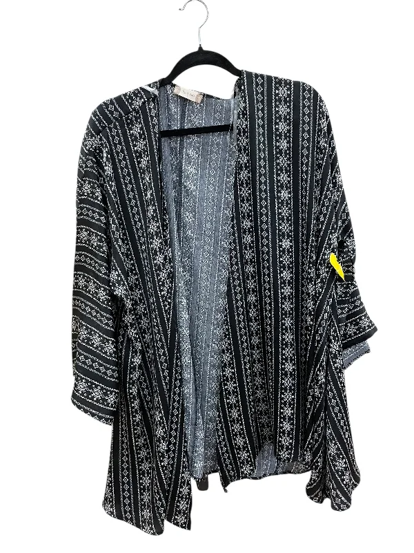Kimono for Ultimate Comfort and Style-Kimono By Altard State In Black, Size: S