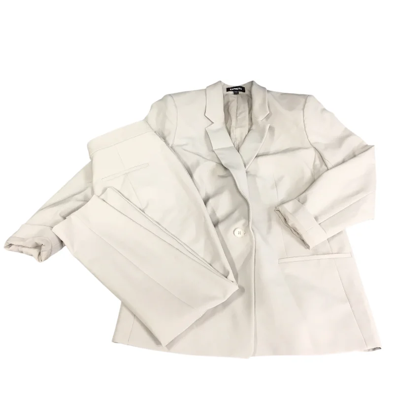 Women's Lapel Collar Blazers -Blazer By Express In Tan, Size: L