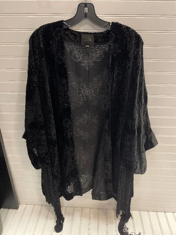 Kimono for Simple Elegance-Kimono By Guess In Black, Size: M