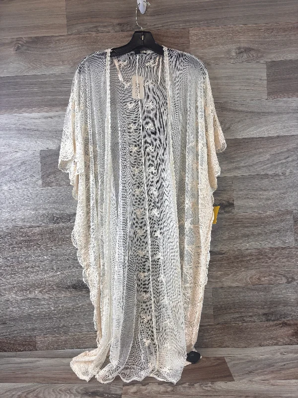 Kimono for Cozy Winter Nights-Kimono By Forever 21 In Ivory, Size: S