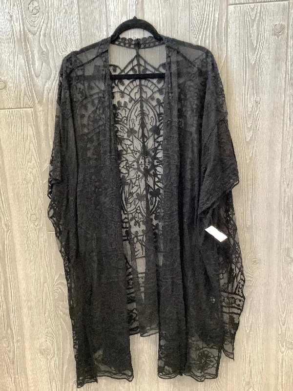 Kimono with Simple But Elegant Touch-Kimono By Clothes Mentor In Black, Size: Osfm