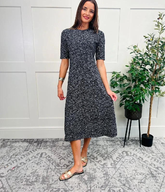 Women's Floral Cap Sleeve Midi Dress-Black Printed Stretch Fit & Flare Midi Dress