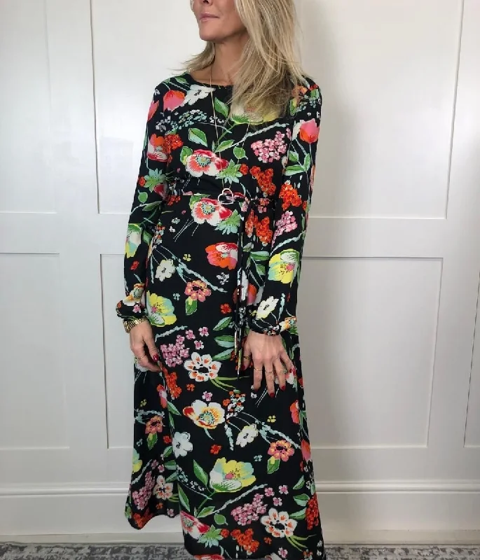 Women's Cropped Sleeve Midi Dress-Black Vibrant Flower Print Midi Dress