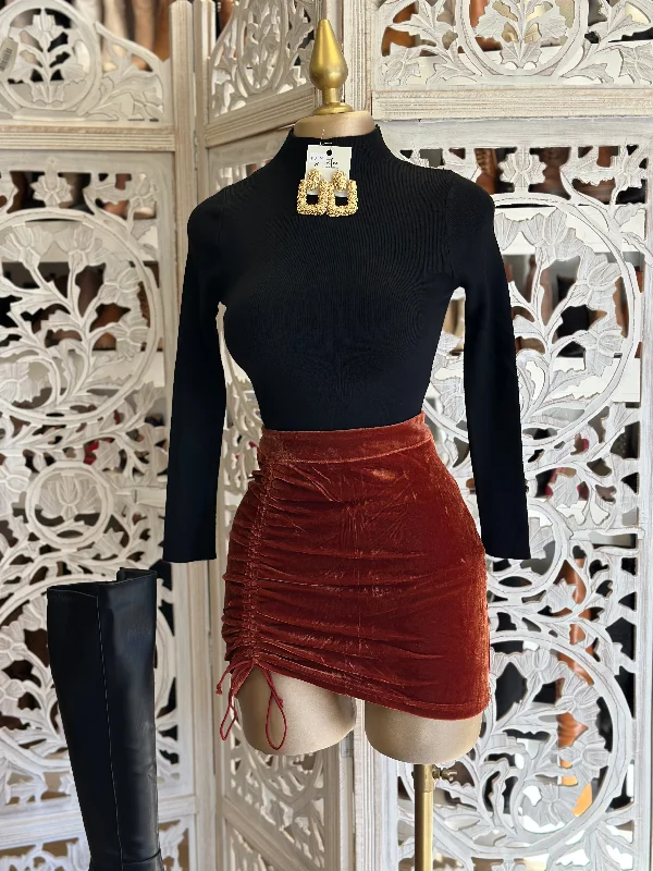 Women's Printed V-neck Mini Dress-Copper Velvet Ruched Mini Skirt