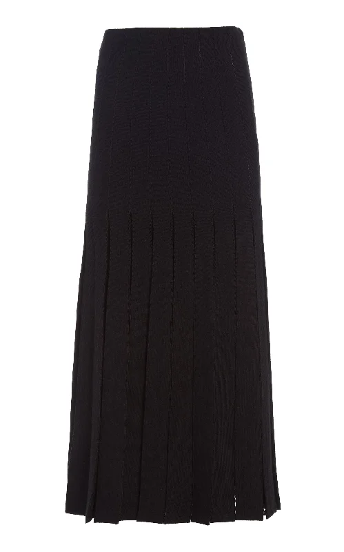 Women's Fitted Floral Maxi Dress-Debutante Knit Pleated Maxi Skirt in Black Merino Wool