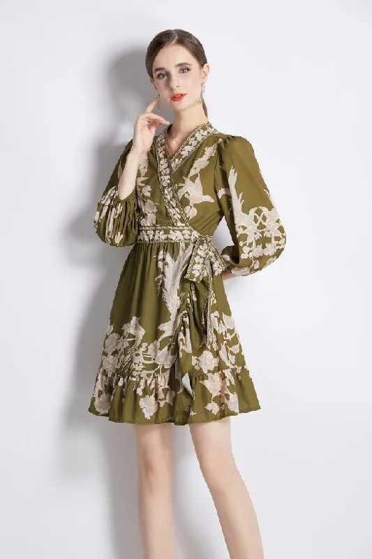 Fitted Waist Shirt Dress-Army green Day A-line V-neck 3/4 Sleeves Short Dress