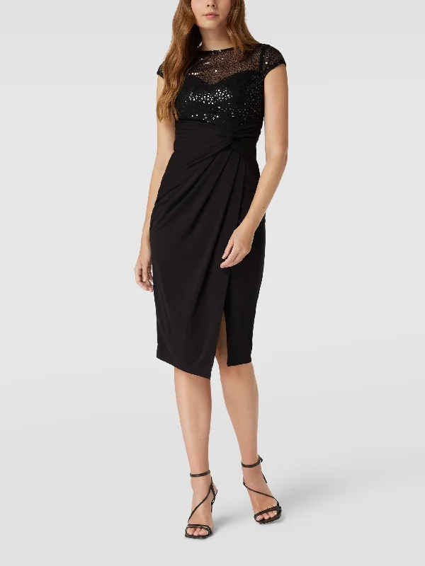 Floral Embroidered Party Dress for Feminine Touch -Black Sequin Cocktail Dress