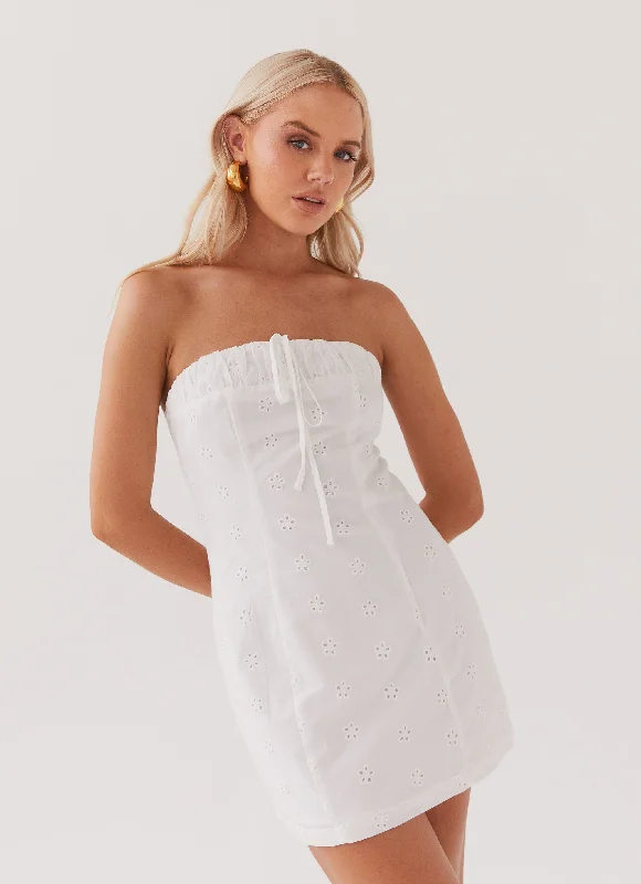 Women's Pleated Chiffon Mini Dress-Bronwyn Broderie Mini Dress - White