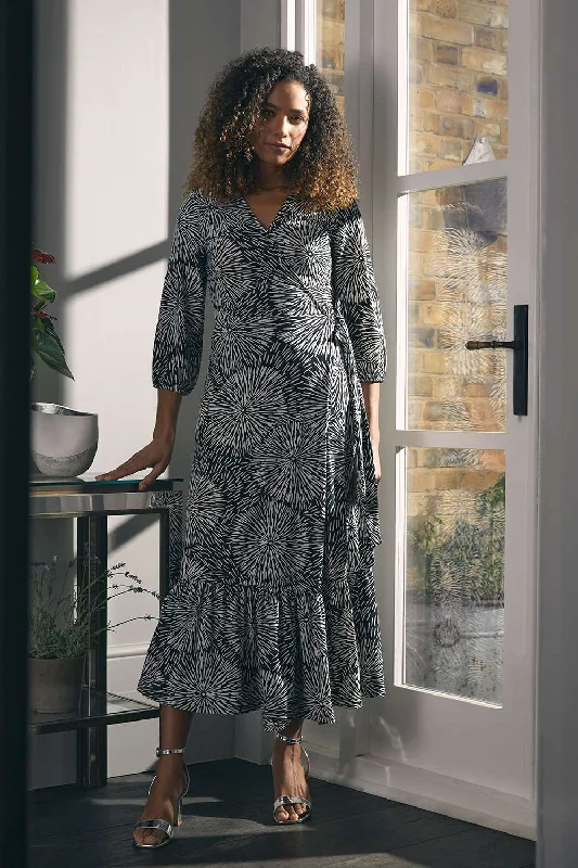 Elegant Wrap Dress for Dinner Date -Women's Midi Wrap Dress -Printed 3/4 Sleeve Midi Wrap Dress Elegant Wrap Dress for Dinner Date -Women's Midi Wrap Dress -Printed 3/4 Sleeve Midi Wrap Dress