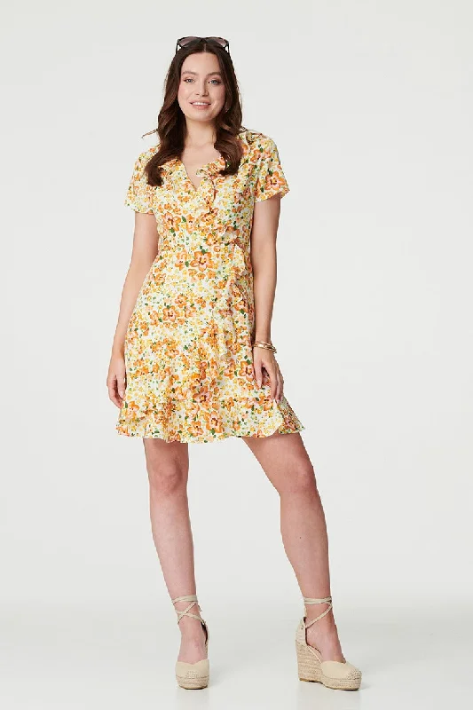 Casual Wrap Dress with Button Detailing -Wrap Dress with Draped Skirt -Floral Print Ruffle Wrap Dress Casual Wrap Dress with Button Detailing -Wrap Dress with Draped Skirt -Floral Print Ruffle Wrap Dress
