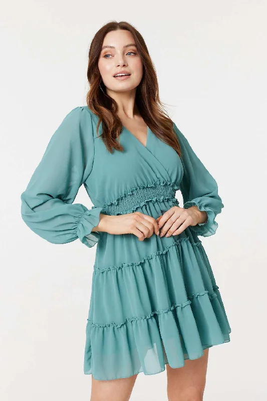 Women's Backless Mini Dress-Tiered Long Sleeve Mini Dress
