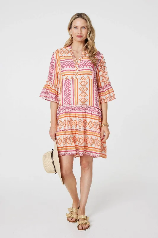 Relaxed-fit Shirt Dress-Aztec Print V-Neck 3/4 Sleeve Short Dress