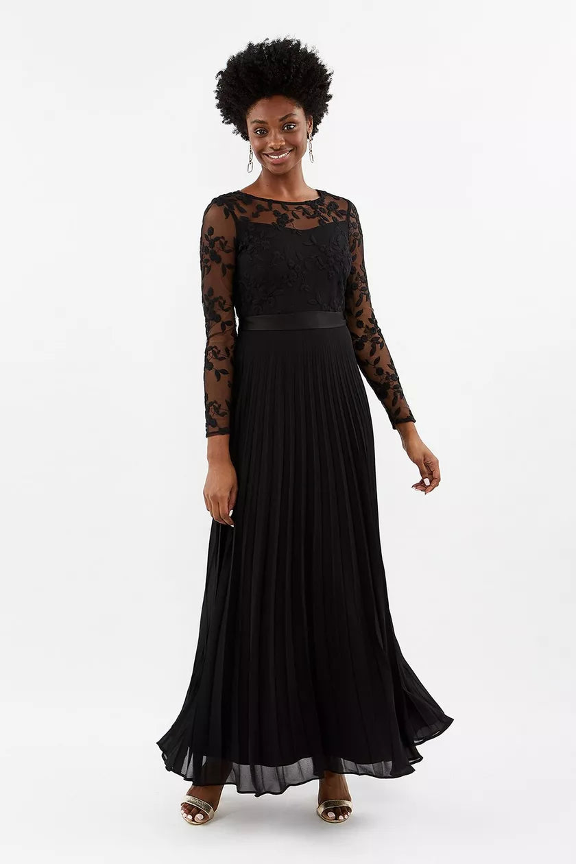 Women's Halter Neck Floral Maxi Dress-Embroidered Long Sleeve Maxi Dress Black