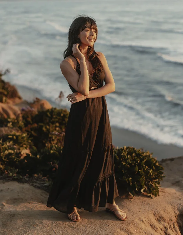 Women's Sweetheart Neck Maxi Dress-Evie Tiered Maxi Sundress in Black
