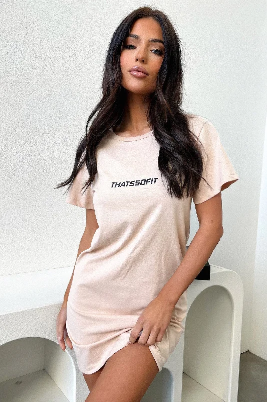 Trendy White Shirt Dress-Femme T-shirt Dress - Beige
