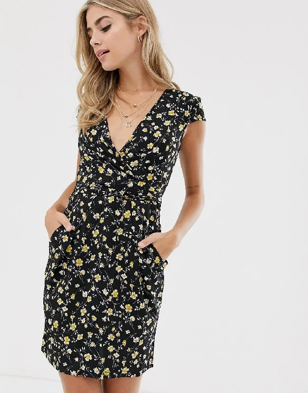 Summer Wrap Dress with Floral Print -Wrap Dress with Draped Sleeves -Floral Wrap Tulip Dress Summer Wrap Dress with Floral Print -Wrap Dress with Draped Sleeves -Floral Wrap Tulip Dress