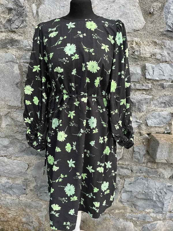 Maternity Dresses for Evening Weddings -Green flowers maternity dress uk 12-14