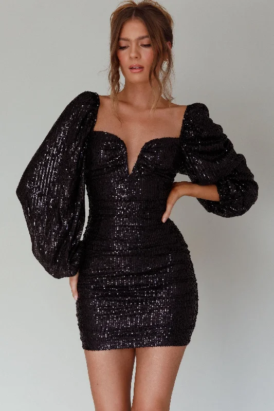 Women's Buttoned Pleated Mini Dress-Jayde Balloon Sleeve Sequin Mini Dress Black