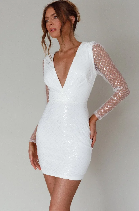 Women's Fitted Lace Mini Dress-Juno Plunging Neckline Sequin Mini Dress White
