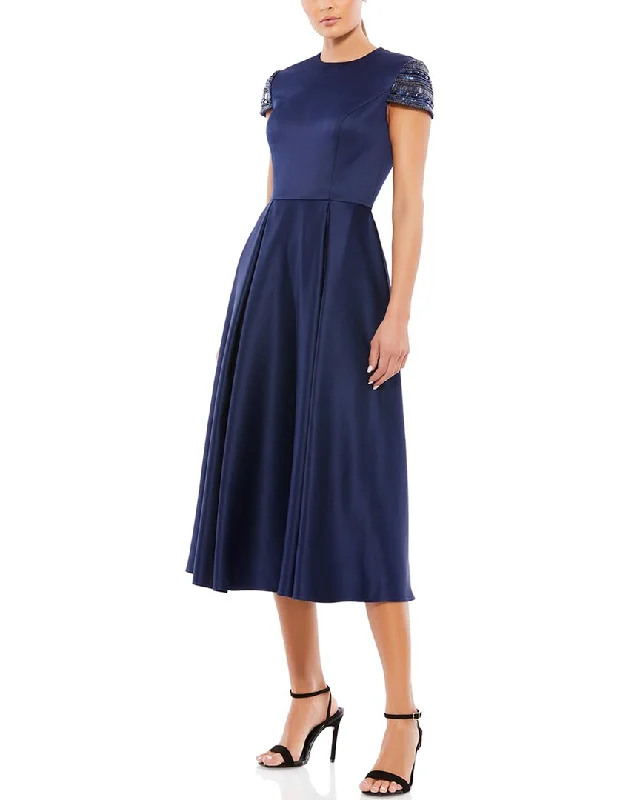 V-neck Silk Party Dress for Classic Look -Mac Duggal Cocktail Dress