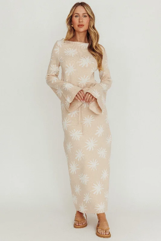 Women's Summer V-neck Maxi Dress-Orleans Star Print Knit Maxi Dress Sand