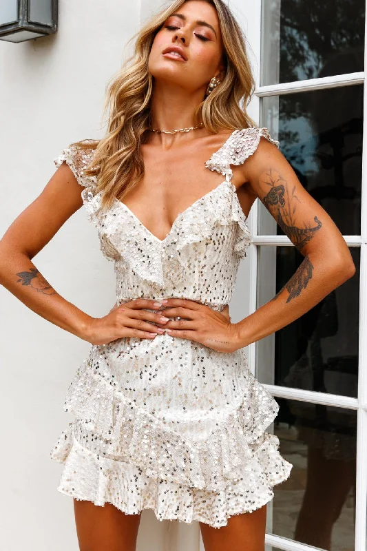 Maxi-Length Party Dress for Formal Event -Paparazzi Ruffle Shoulder Sequin Party Dress Champagne Maxi-Length Party Dress for Formal Event -Paparazzi Ruffle Shoulder Sequin Party Dress Champagne