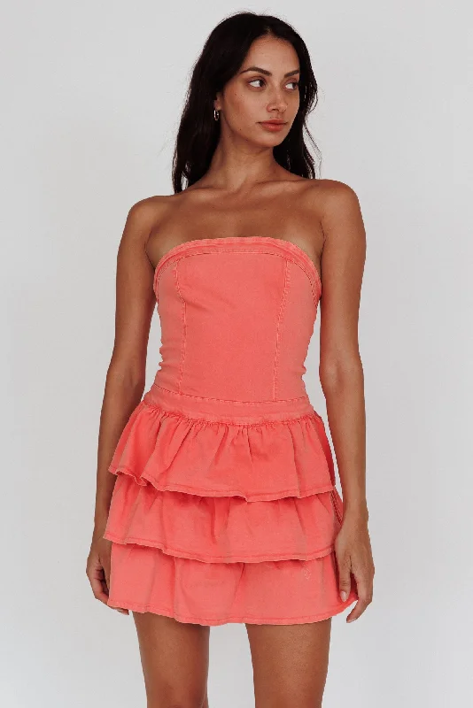 Women's Sporty A-line Mini Dress-Philly Strapless Ruffle Mini Dress Sugar Coral