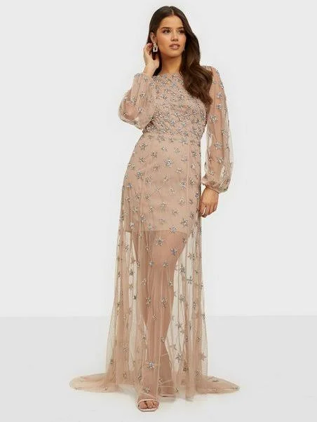 Women's Floral Open-back Maxi Dress-Star All Over Embellished Maxi Dress