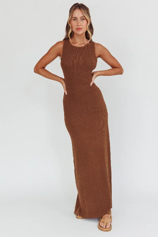 Women's Beach Maxi Dress-Tarli Low Back Maxi Dress Chocolate