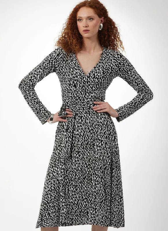 Satin Wrap Dress for Evening Event -Wrap Dress for Wedding -Vogue Vintage 1970's Wrap Dress V2060 Satin Wrap Dress for Evening Event -Wrap Dress for Wedding -Vogue Vintage 1970's Wrap Dress V2060