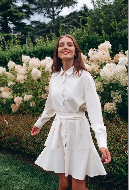 Silk Floral Shirt Dress-Shirt dress with wave-shaped placket made from Sustainable Wool