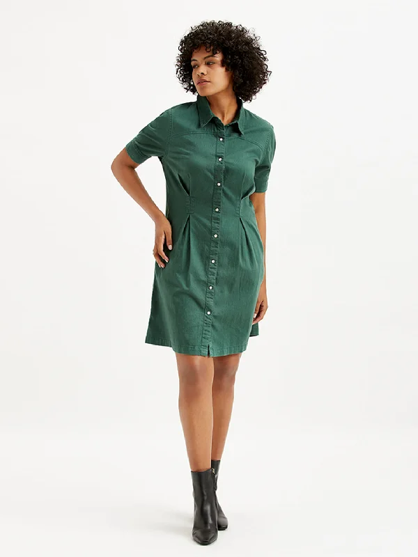 Women's Easy Shirt Dress-Women's Solid Green Spread Collar Shirt Dress