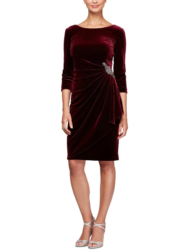 Long Sleeve Lace Party Dress for Winter Event -Womens Velvet Knee Cocktail and Party Dress