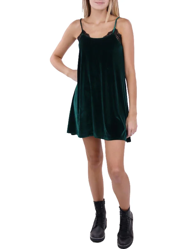 Ruffled Party Dress for Fun Vibe -Womens Velvet Lace Cocktail and Party Dress