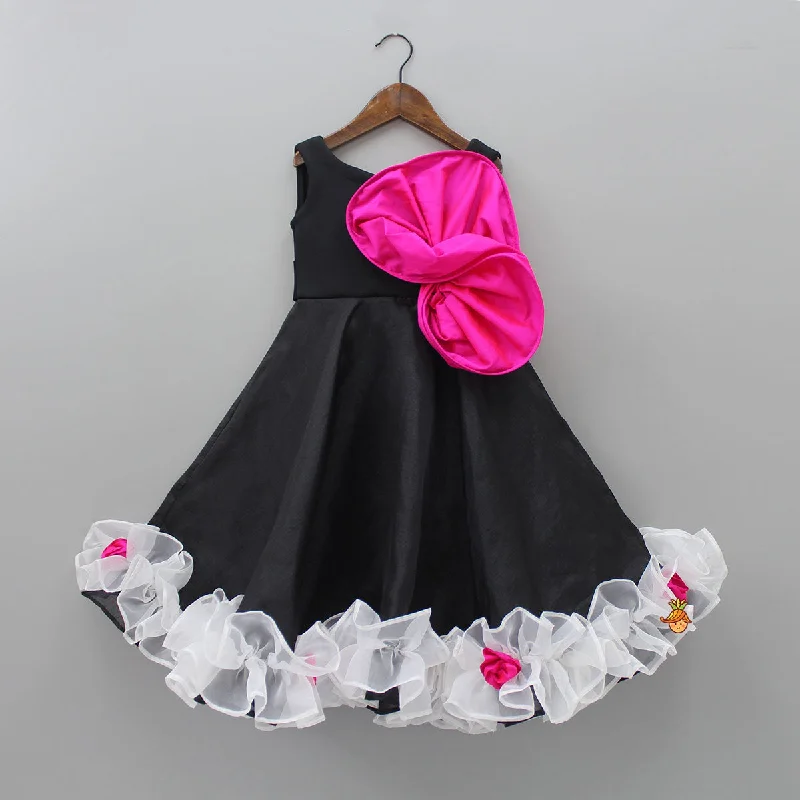 Red Floral Party Dress for Festive Event -Party Wear Swirly Black Flared Gown