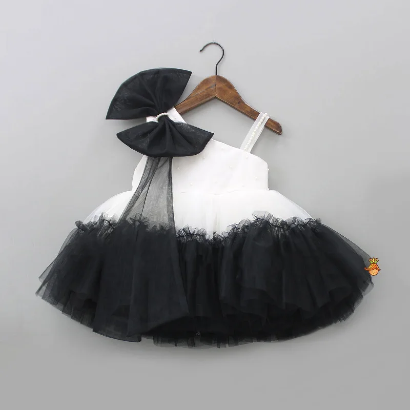 Off-White Party Dress for Winter Weddings -Pre Order: Classic Pearls Embellished Black And White Bowie Party Dress Off-White Party Dress for Winter Weddings -Pre Order: Classic Pearls Embellished Black And White Bowie Party Dress