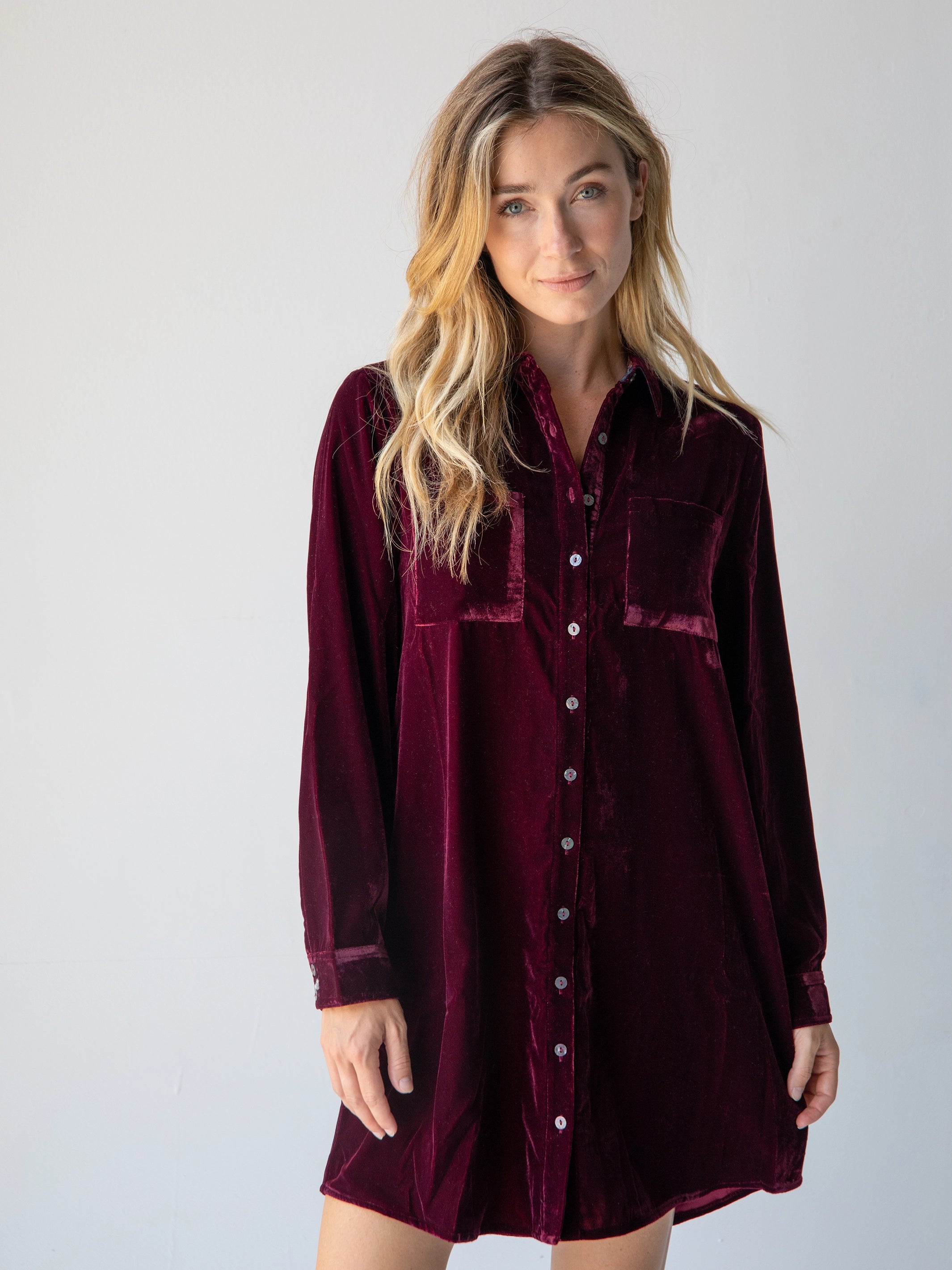 Loose-fit Linen Shirt Dress-Rocky Velvet Shirt Dress - Cranberry