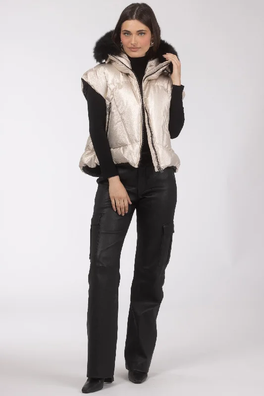 Women's Down Coat for Winter Sports-Après-Ski Vest with Detachable Toscana Shearling Lamb Hood Trim Women's Down Coat for Winter Sports-Après-Ski Vest with Detachable Toscana Shearling Lamb Hood Trim