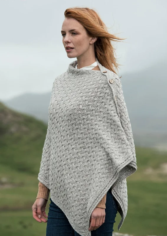 Women's Draped Cloak with Pattern-Glenbeigh Aran Cape | Oatmeal