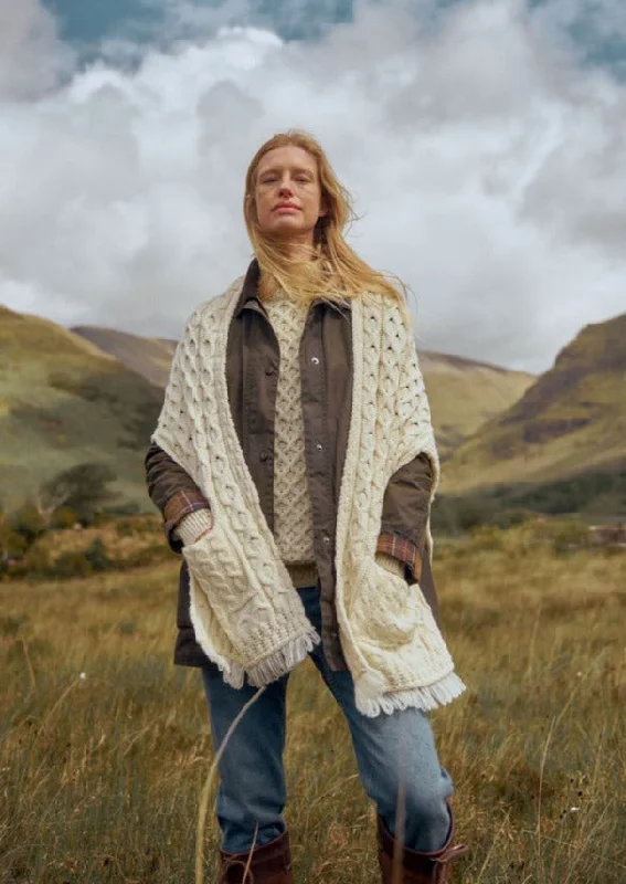 Women's Cloak with Decorative Fringe-Aran Pocket Shawl | Natural