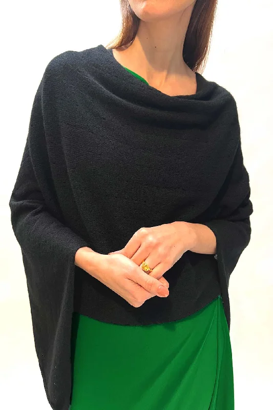 Women's Faux Fur Cloak-Black cashmere poncho Multiway