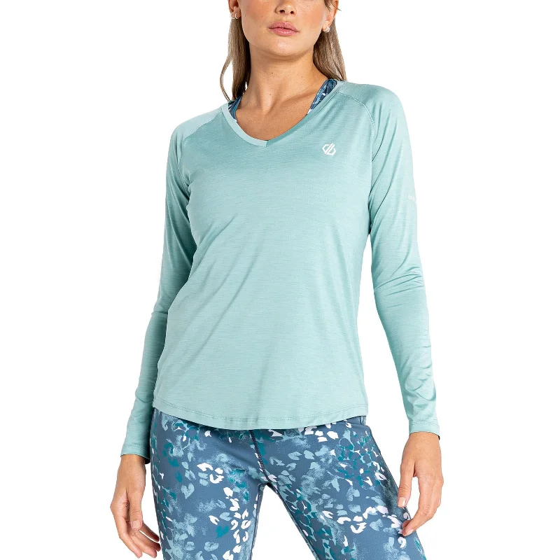 Women's Stylish Long Sleeve Tee for Fall -Dare 2b Womens Discern Edit Long Sleeve T-Shirt - Canton Green Women's Stylish Long Sleeve Tee for Fall -Dare 2b Womens Discern Edit Long Sleeve T-Shirt - Canton Green