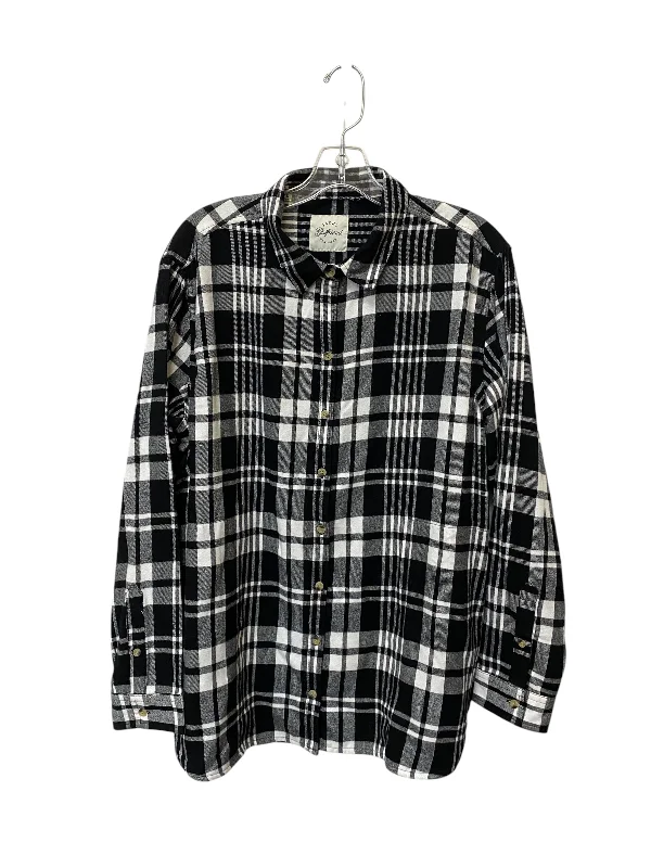 Women's Jackets for Cozy Layering-Jacket Shirt By Jachs Girlfirend In Plaid Pattern, Size: Xl Women's Jackets for Cozy Layering-Jacket Shirt By Jachs Girlfirend In Plaid Pattern, Size: Xl