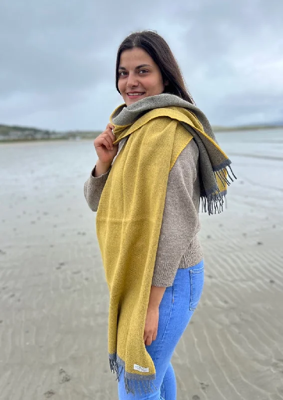 Women's Long Hooded Cloak-McNutt Cashmere Wrap | Dandelion Reversible