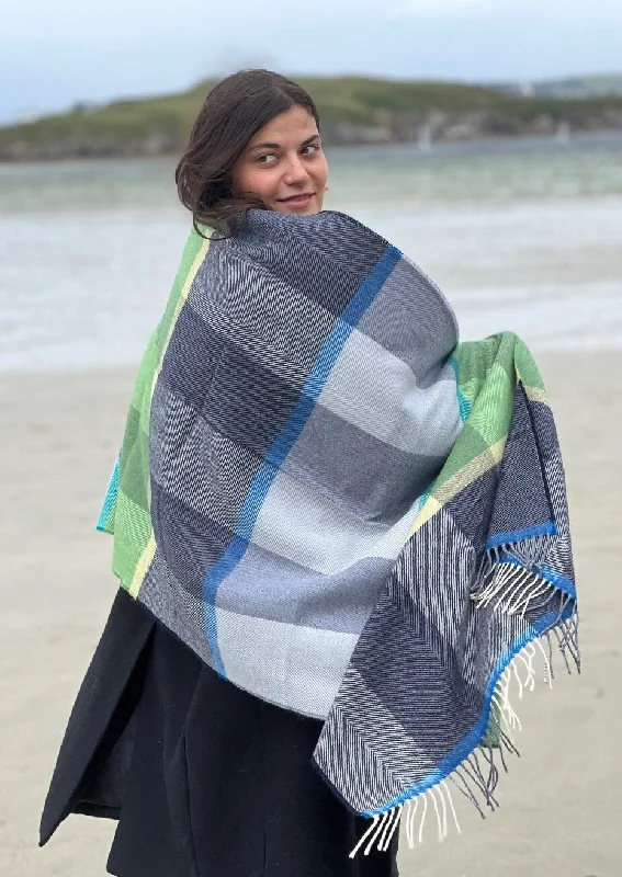 Women's Cloak with Detachable Hood-Mcnutt Pashmina Wrap | Navy & Smoke