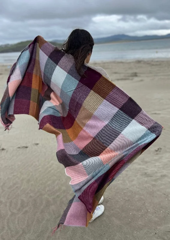 Classic Women's Cloak-Mcnutt Pashmina Wrap | Rose Dust