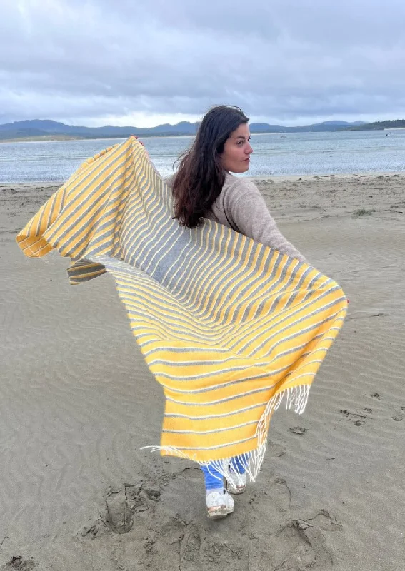 Women's Cloak for Formal Events-McNutt Pashmina Wrap | Summer Ómbre
